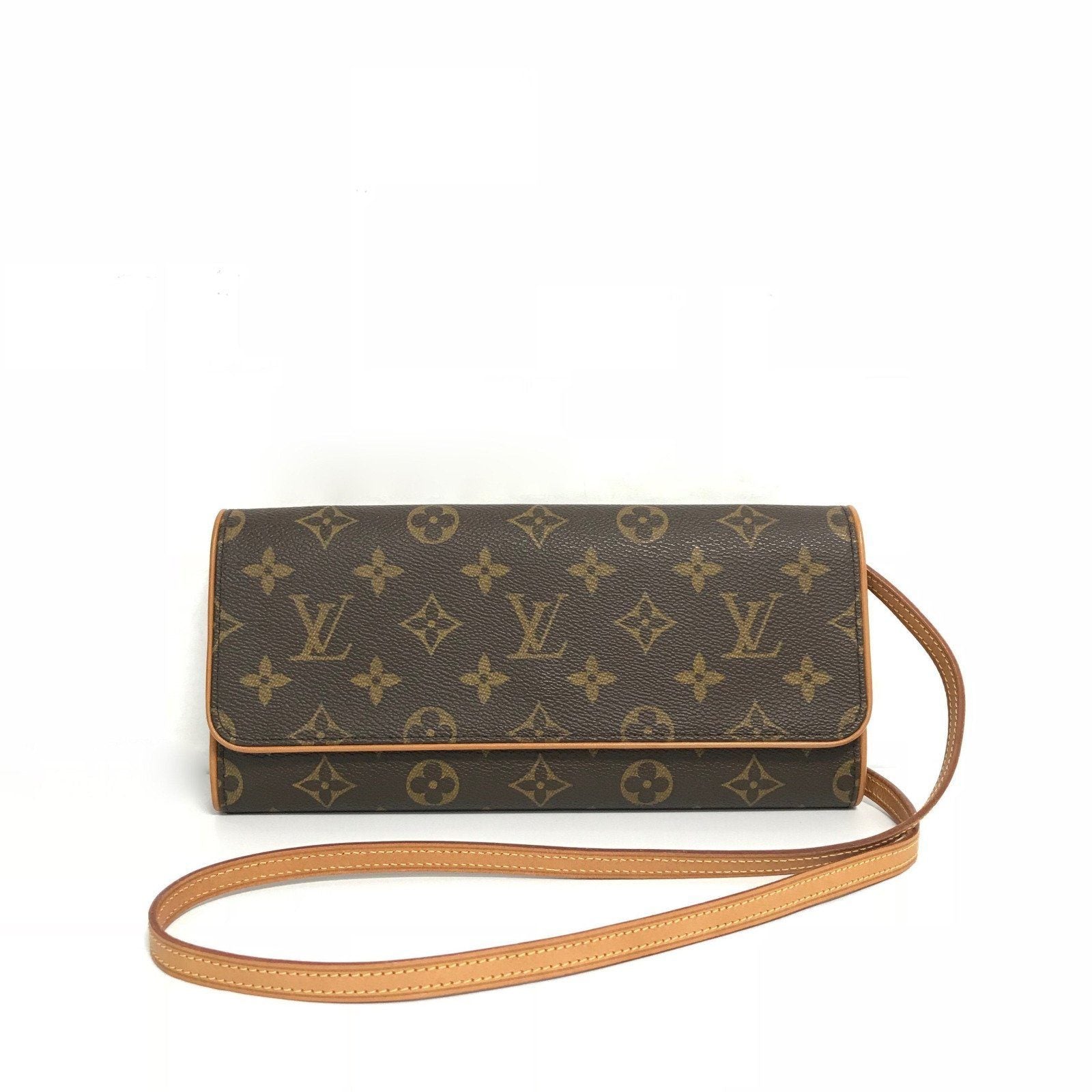 Louis Vuitton Pre-loved Monogram Macassar Discovery Pochette Gm