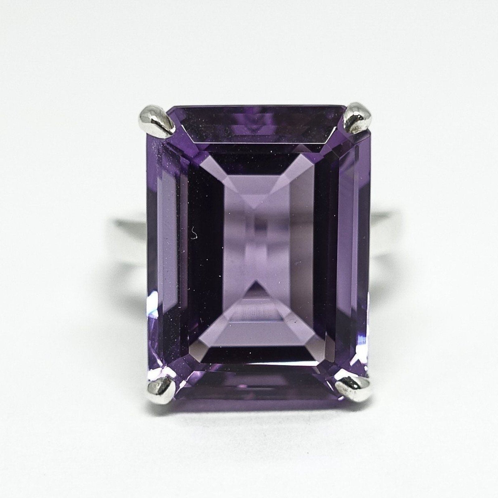 Tiffany & Co. Amethyst Sparklers Ring– Oliver Jewellery