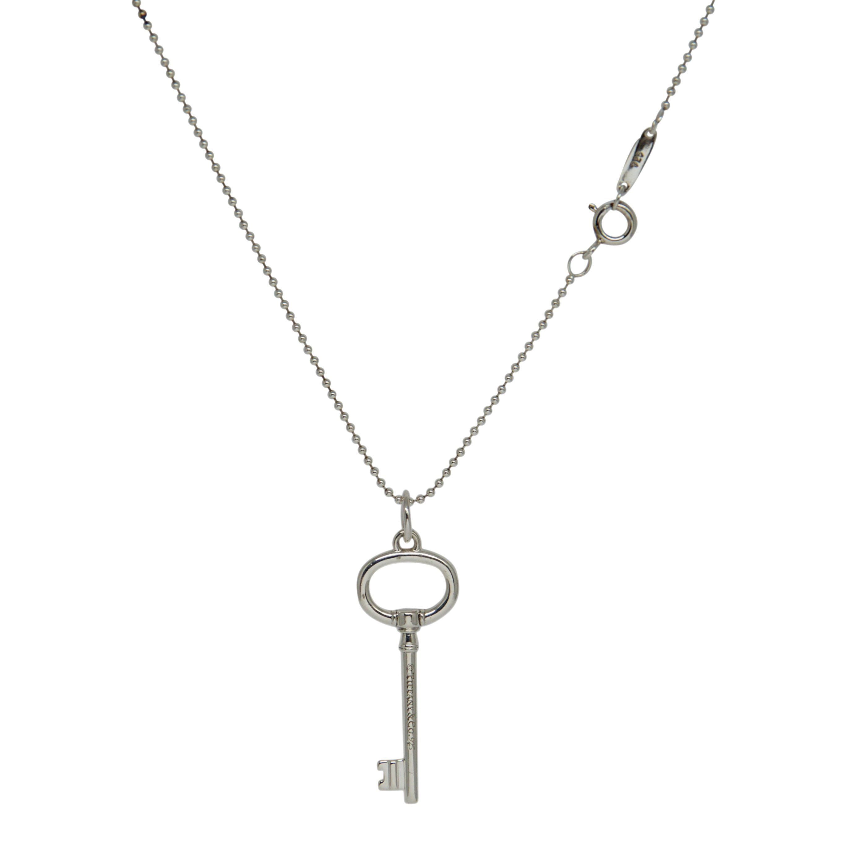 Tiffany & Co. Oval Key Pendant Necklace– Oliver Jewellery