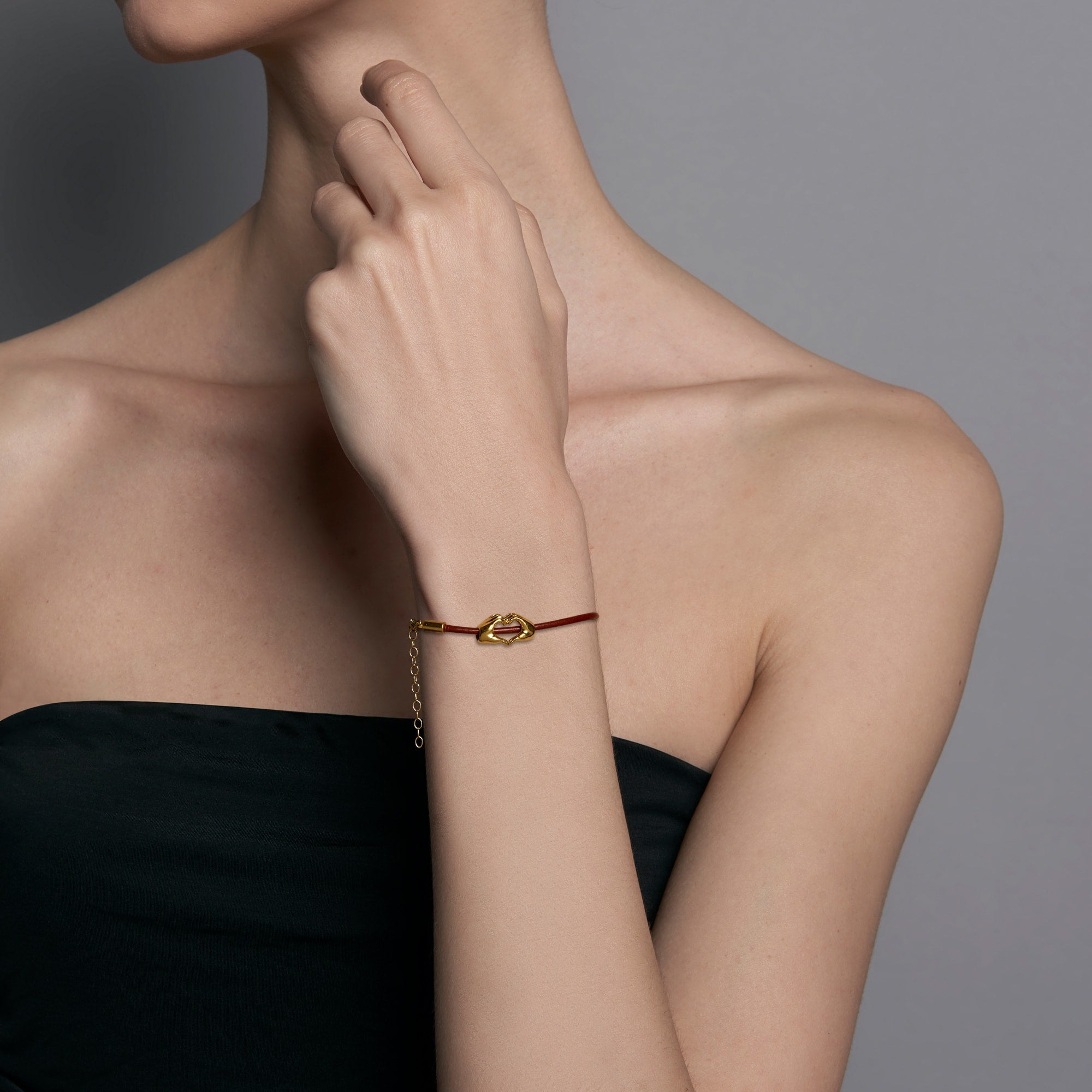 Menē Gold Leather Bracelet - 24 Karat Gold M (6.5-7.5) / Black / 24K Gold