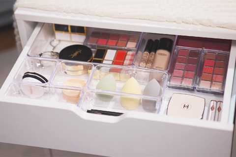 How to organize cosmetics