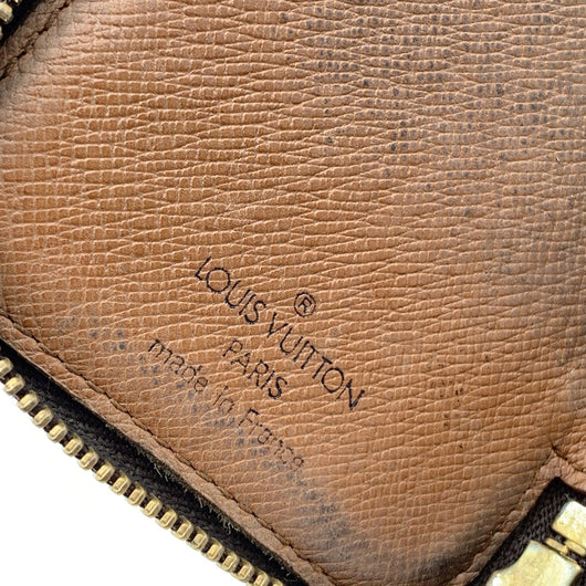 Louis Vuitton Vintage Monogram Canvas Zip 6 Key Case Holder Keyring Brown  Cloth ref.506593 - Joli Closet