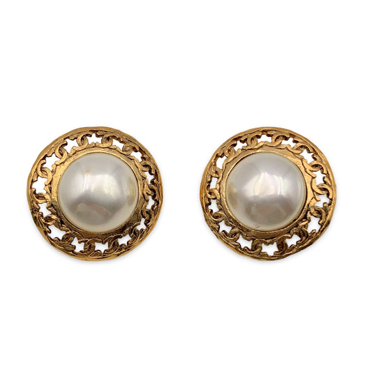 Chanel Vintage Round Gold Metal Pearl Cabochon Clip On Earrings