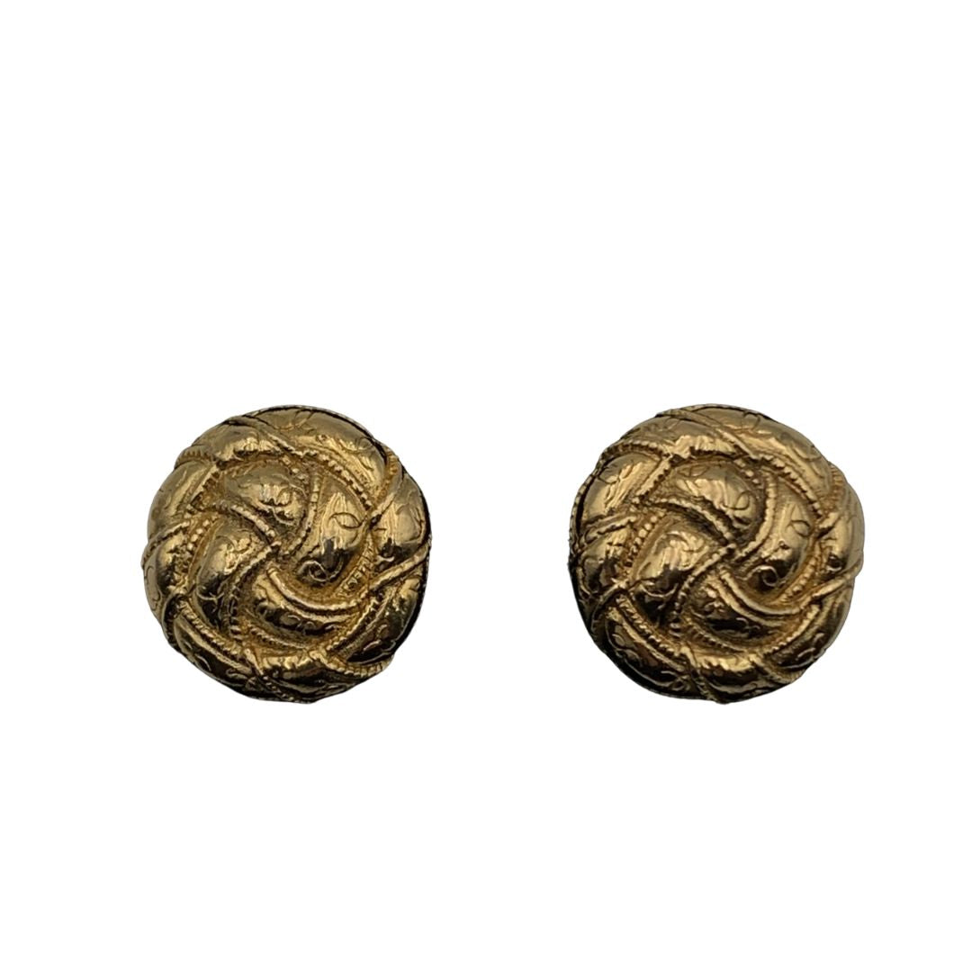 Chanel Vintage Round Braided Gold Metal Round Clip On Earrings