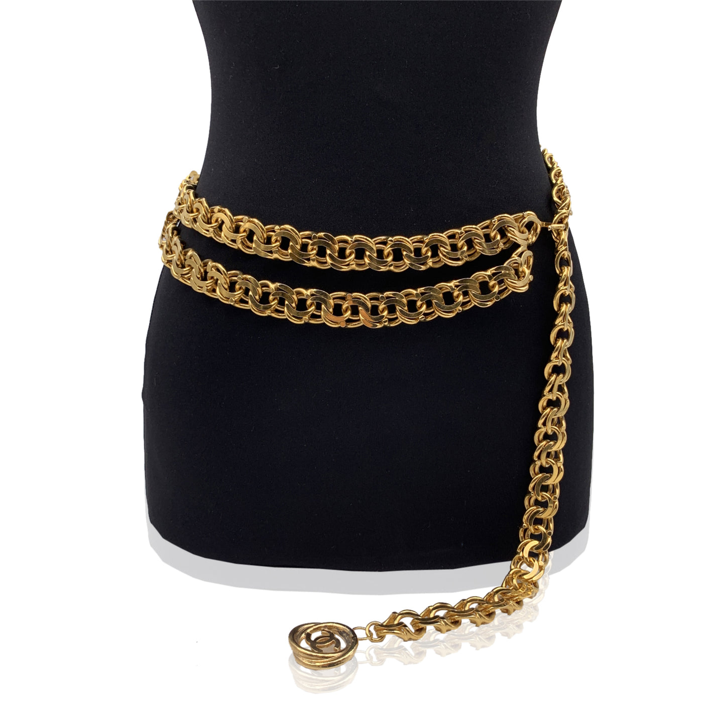 Chanel Vintage Gold Metal Chain Necklace or Belt CC Medallion