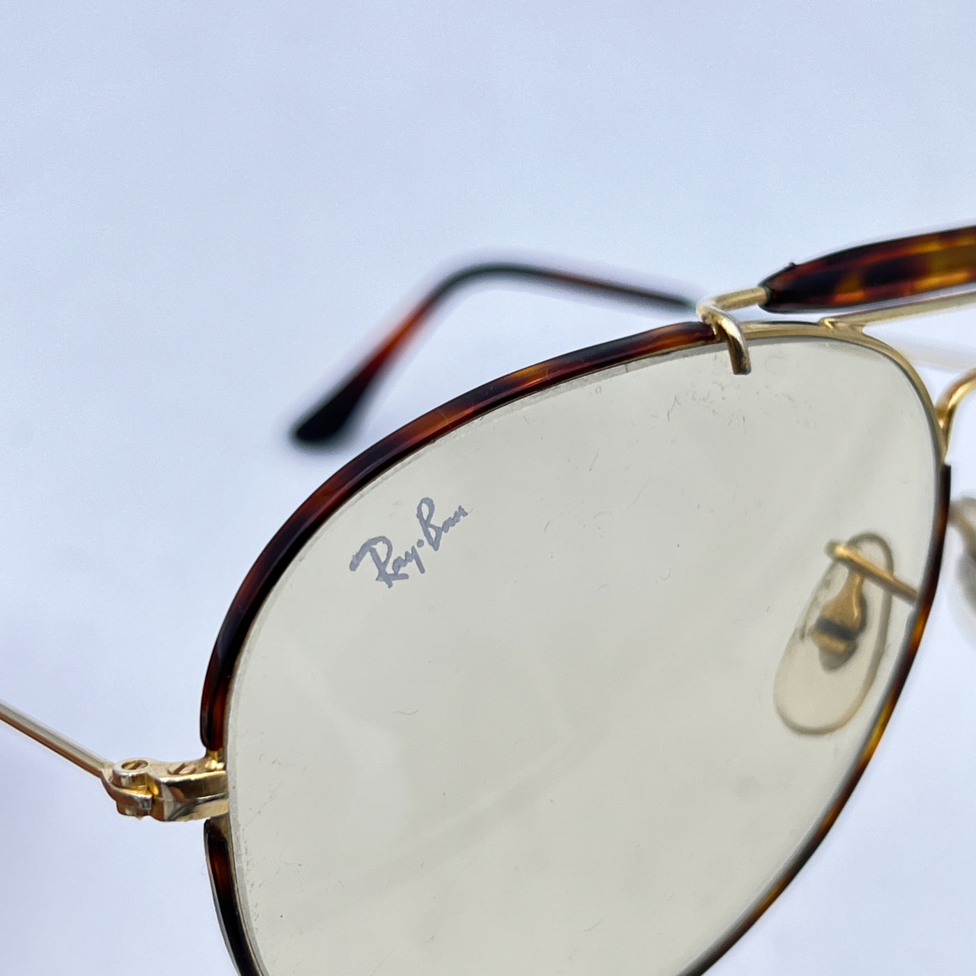 Ray-Ban Bausch & Lomb Vintage Gold Outdoorsman Aviator Sunglasses – OPA  Vintage