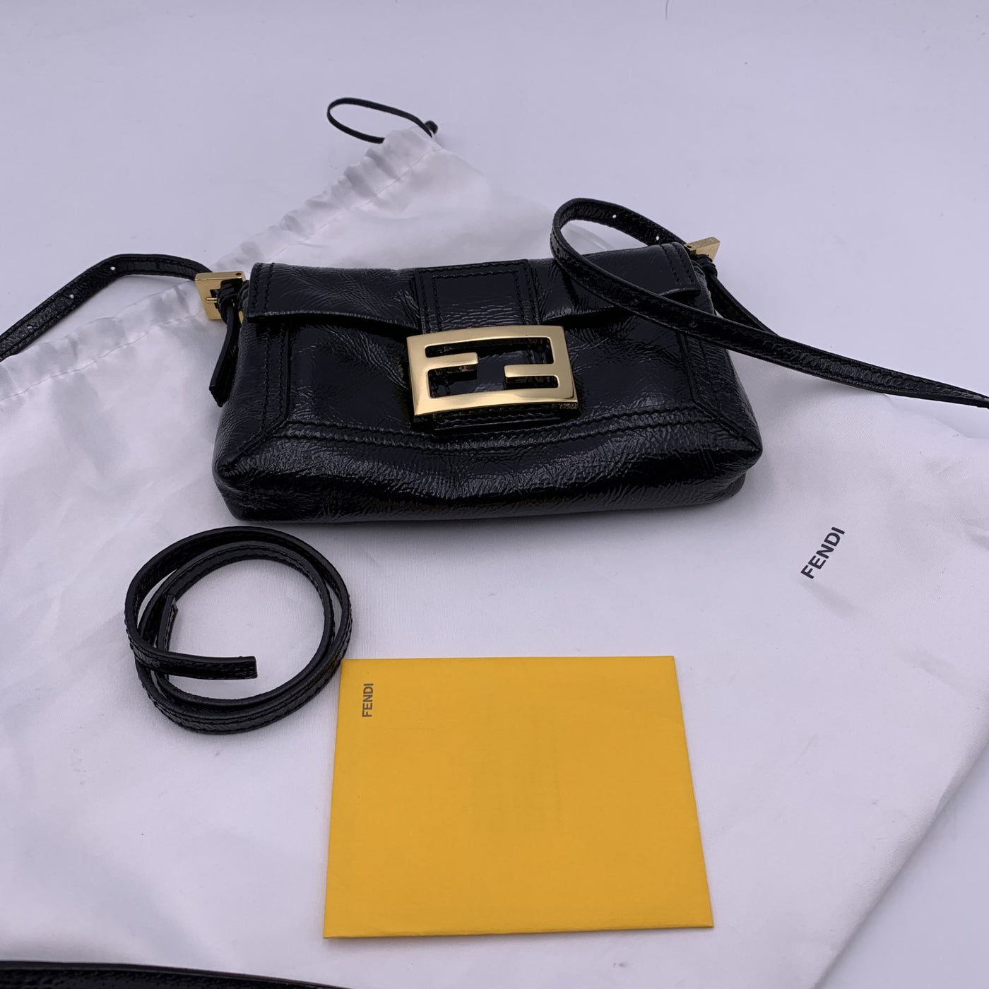 fendi black baguette bag