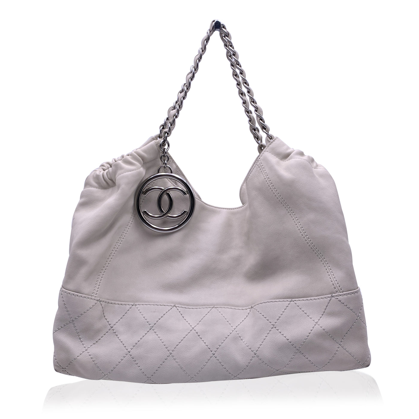 chanel hobo shoulder bag