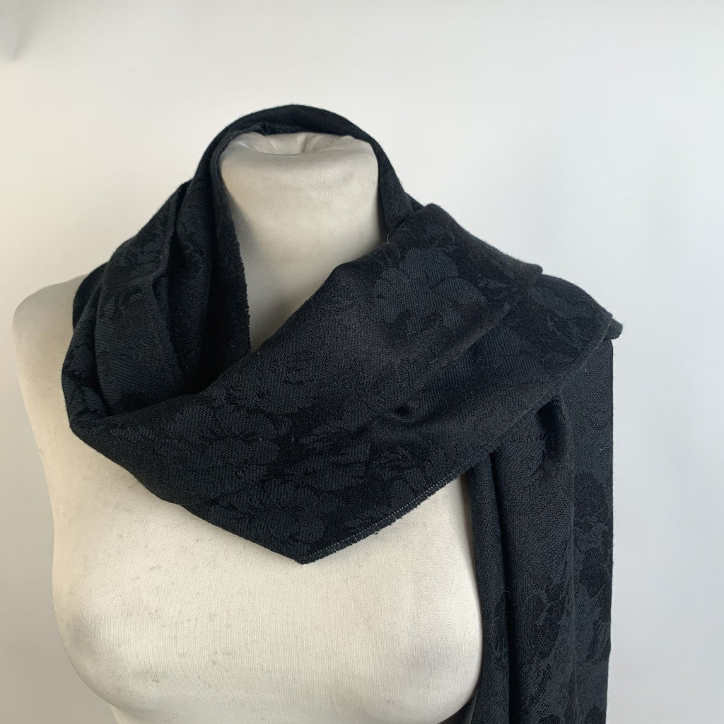 fendi black scarf