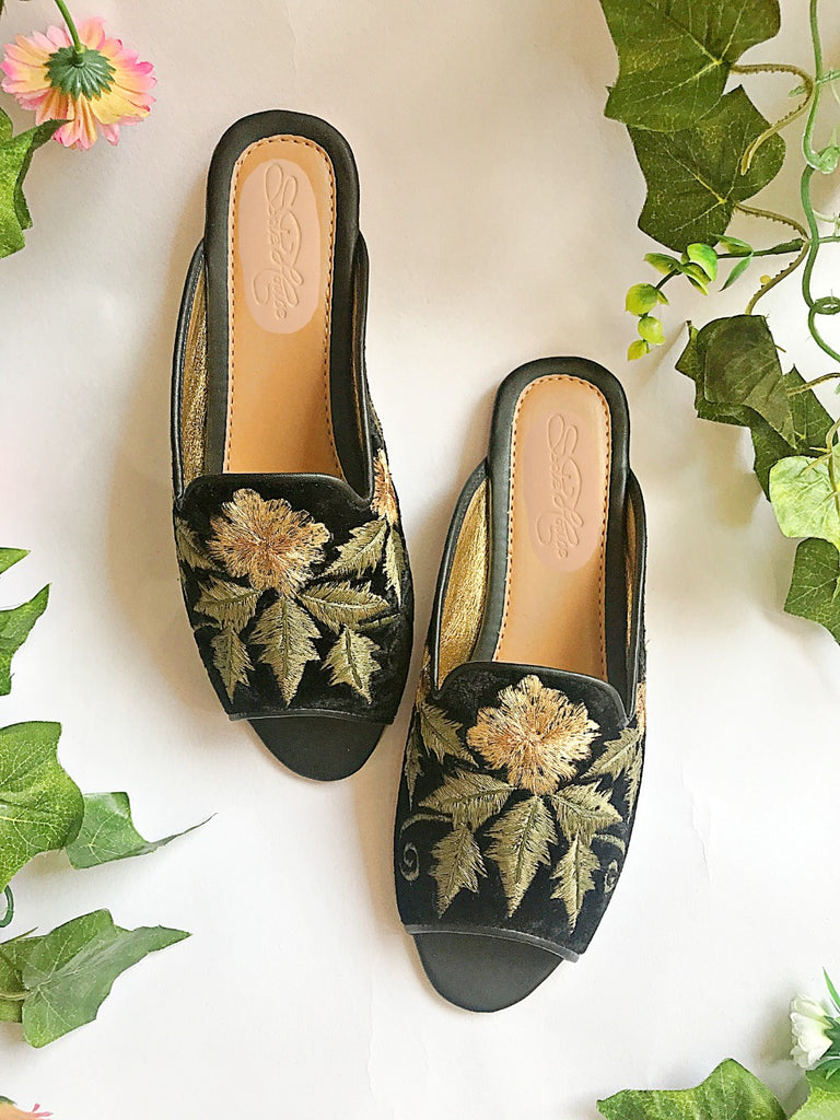 Black and Gold Zari Flower Loafers 