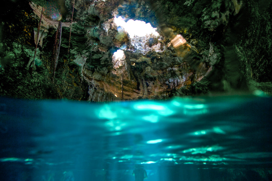 Thunderball Grotto - IMAGE: www.bahamasairtours.com