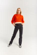 Afbeelding in Gallery-weergave laden, Kiss Cable Knit Sweater
