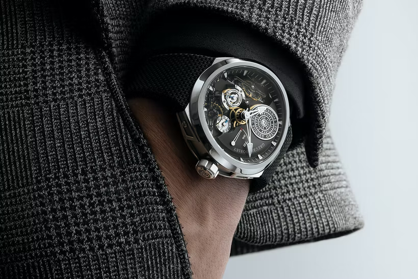 Explore luxury watches on BitDials