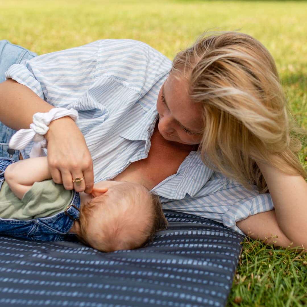 How to Respond to Breastfeeding Shamers: 5 Tips to Put Them In Their Place