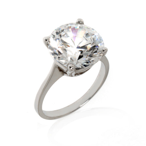 14K White Gold Round Cut Ring