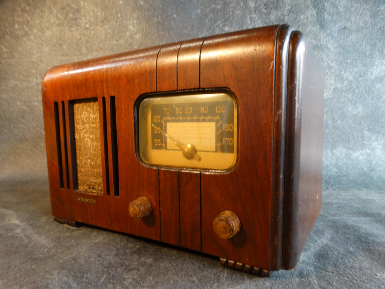 NK Radio Portátil Vintage Pequeña NK-AB1904-FM Beige