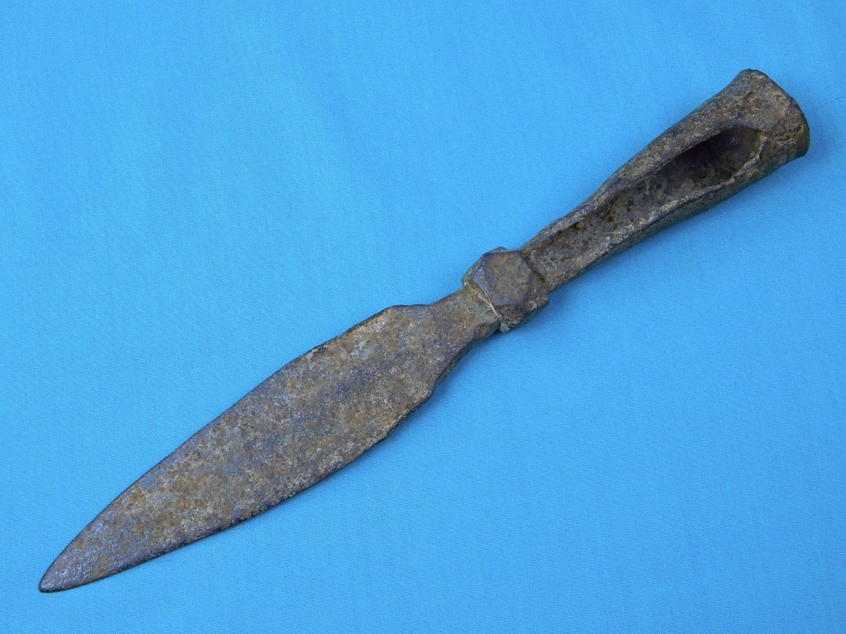 Antique Old China  Chinese  Spear  Head  Point Fighting Knife 