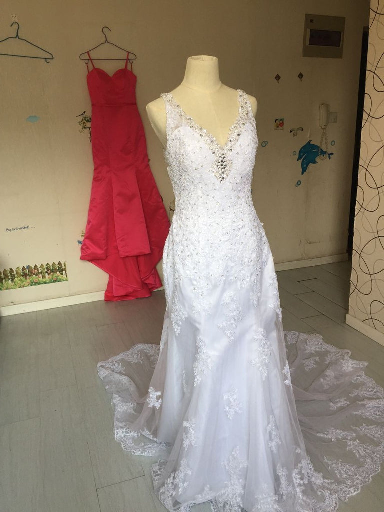 D259 Spaghetti Sraps Summer Beach Wedding Dresses Hign Quality Lace