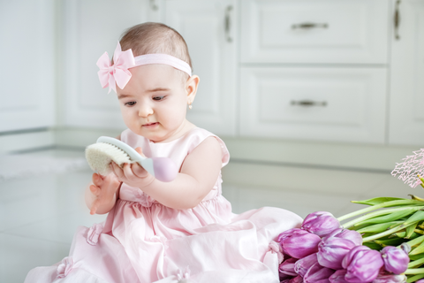 How Do I Moisturize My 1-Year-Old's Perpetually Dry Hair? | Baby & Blog