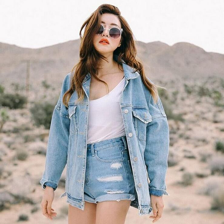 jean jacket and shorts outfit