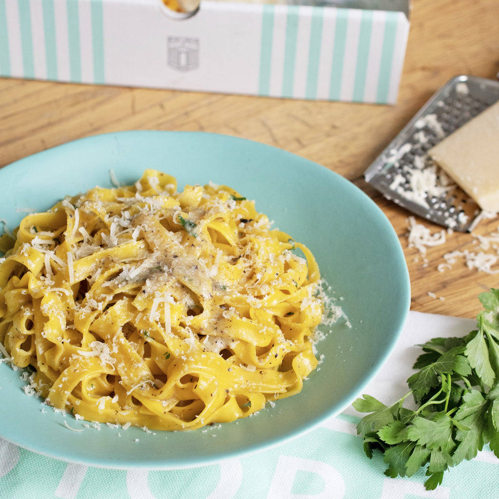 Tagliatelle with Truffle Butter, Pasta Kit | Lina Stores