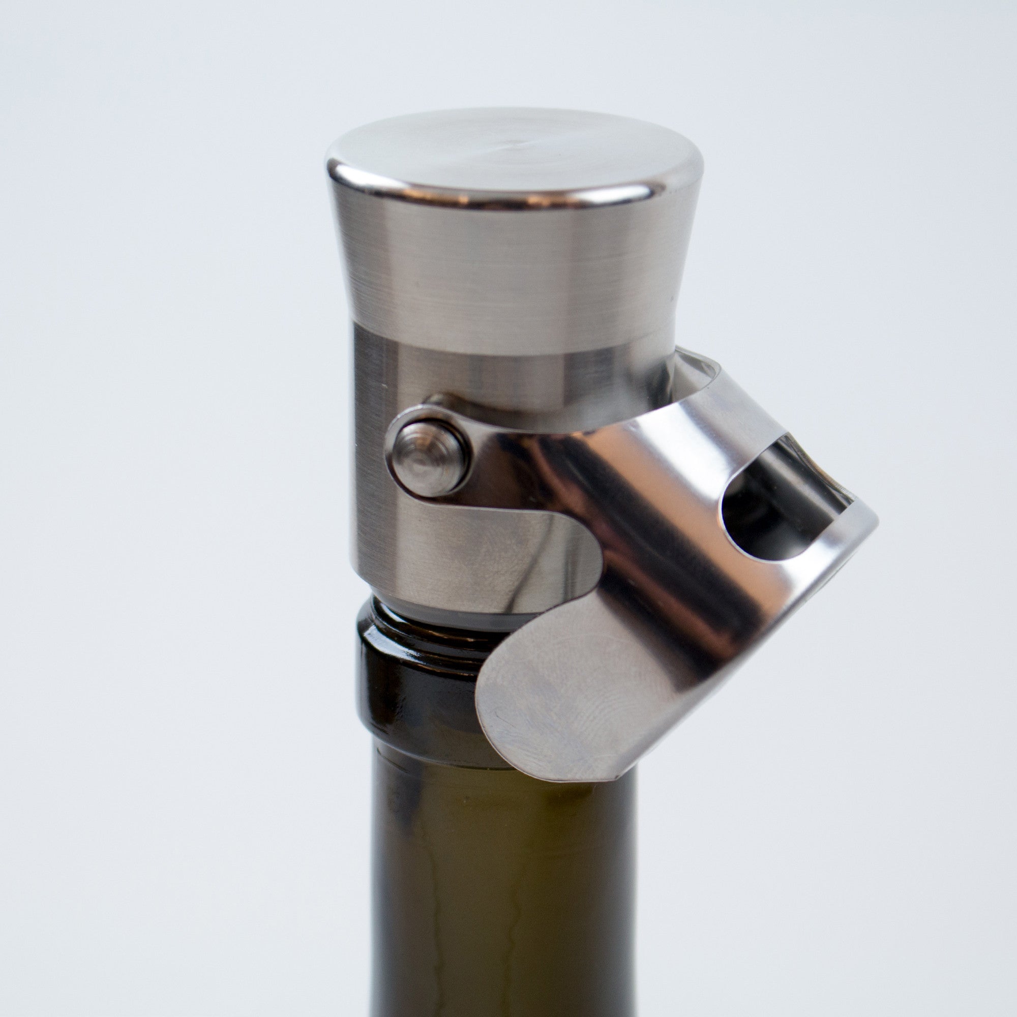 Heavyweight Champagne Stopper The Vinepair Store