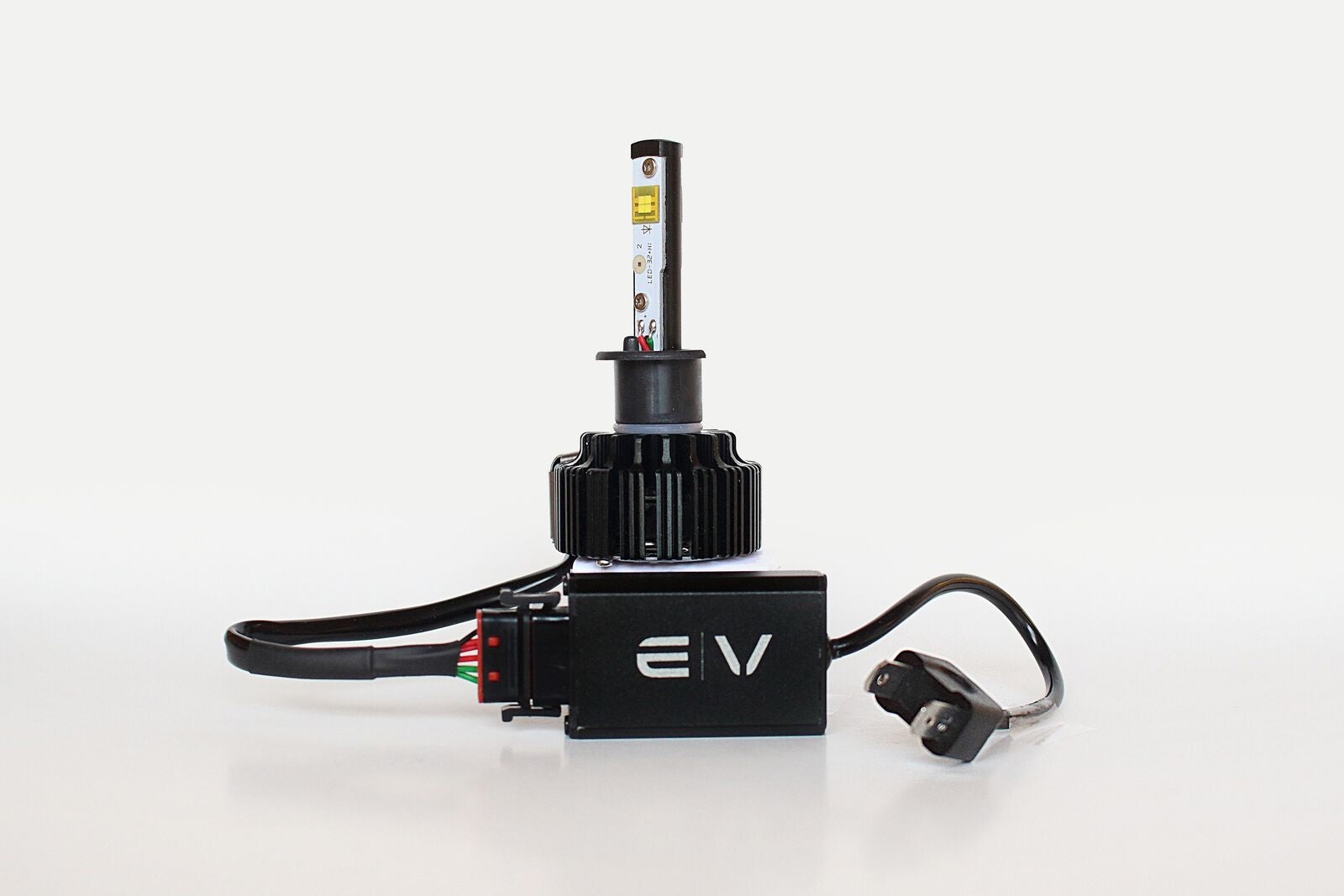 LED Headlight Conversion Kit – Model Evolution 4000 – Invision Sales