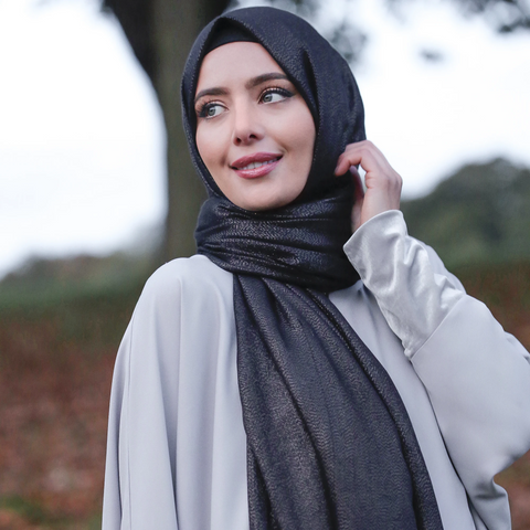 Pak Muslim Black Hijab Porntube - Five Most Common Types of Hijab Fabrics â€“ Anaya Clothing
