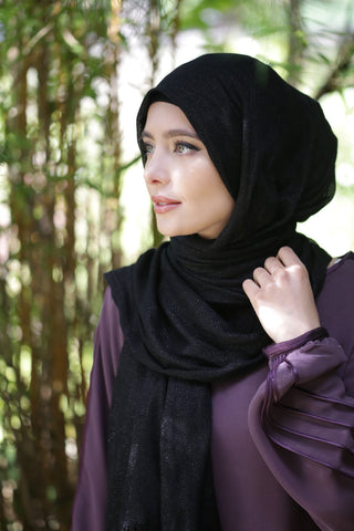 خمسة ألوان جميلة للحجاب لإكمال خزانة ملابسك IMG_0234_1000x1000_2x.progressive_a3e2aadc-4481-4079-878c-4e1d429d109a_large