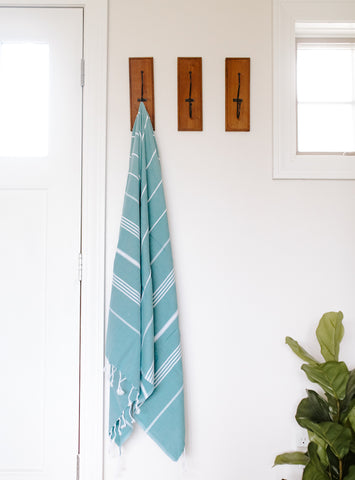 Hanging Perfect Classic Collection Towel