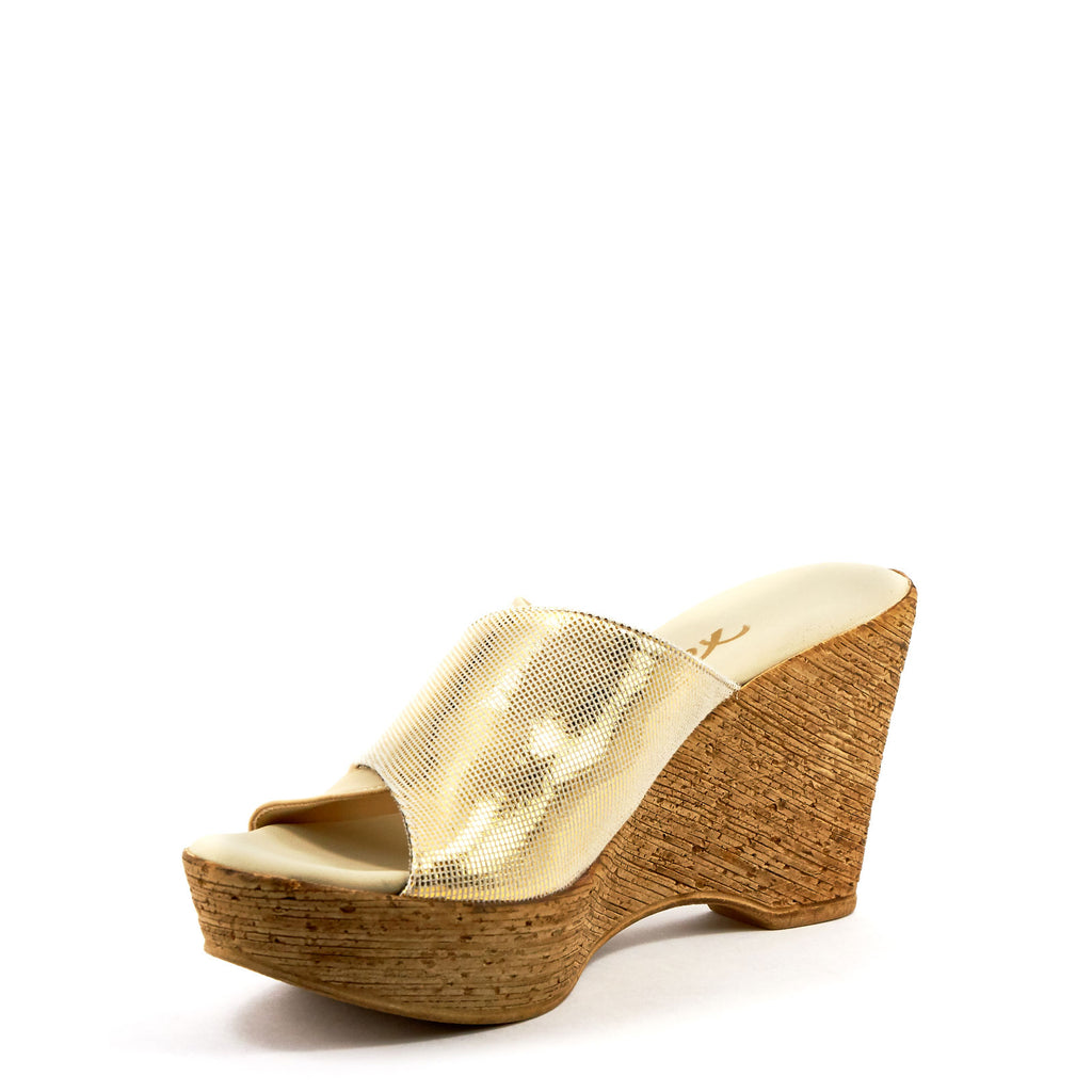 Gold Leather Wedge By Onex Shoes | Diane Platinum Leather – Erik's Shoes