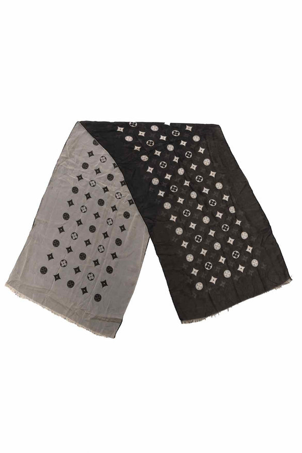 Louis Vuitton Monogram Silk Scarf (SHG-31203) – LuxeDH