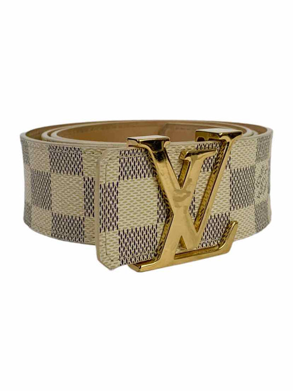 Louis Vuitton Belt - Jewelry & Accessories - Spring Creek, Nevada