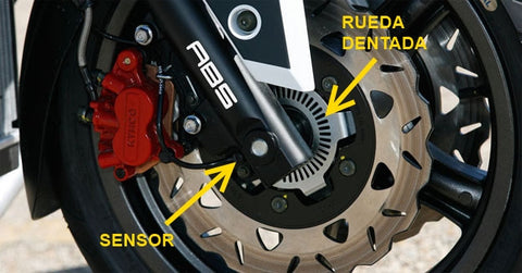 Sinds de remmen werken studeerde mechanica ABS on line motorfietsen