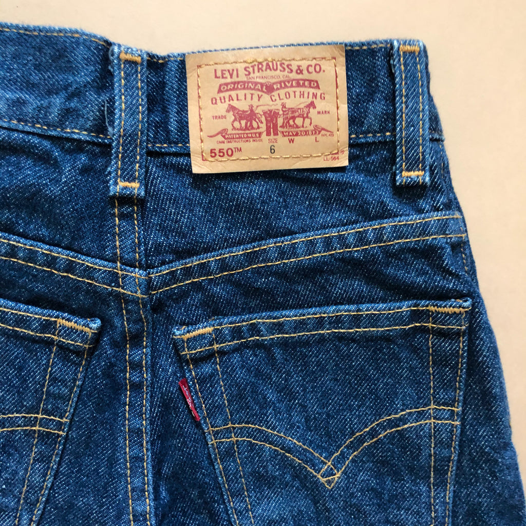 Vintage 550 Red Tab Levis Sz6 – The Nonchalant Shop