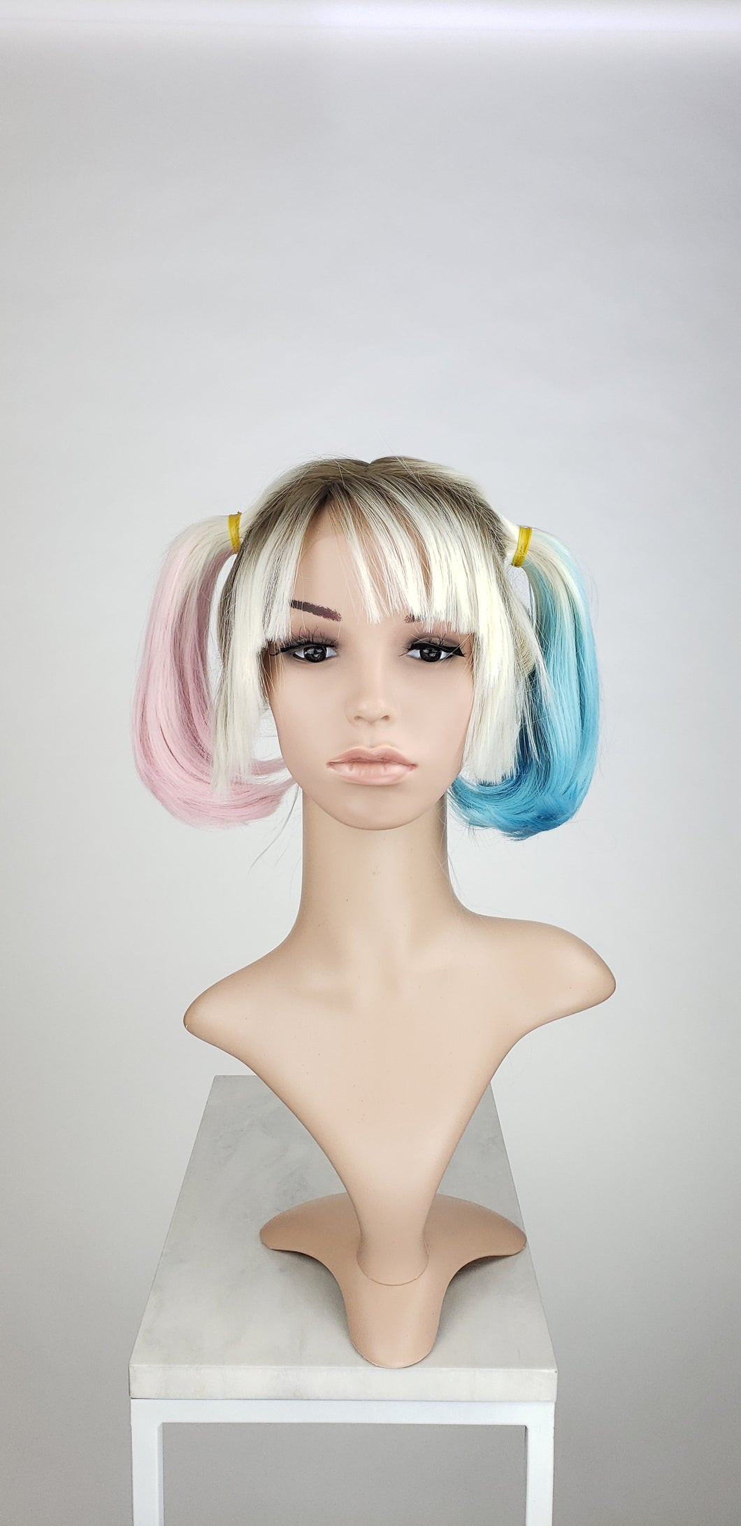 short blonde pigtail wig