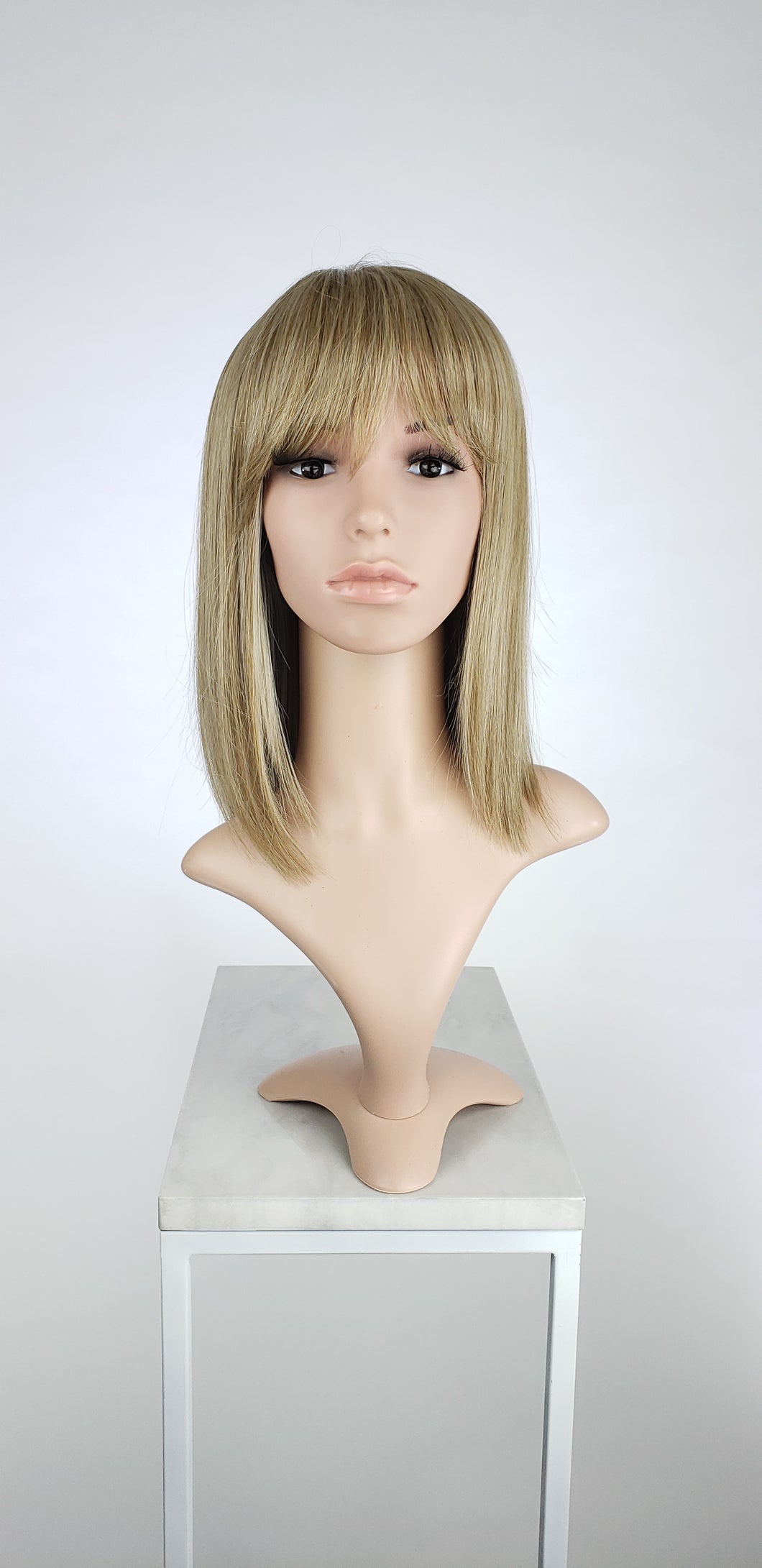 cheap blonde wigs with bangs