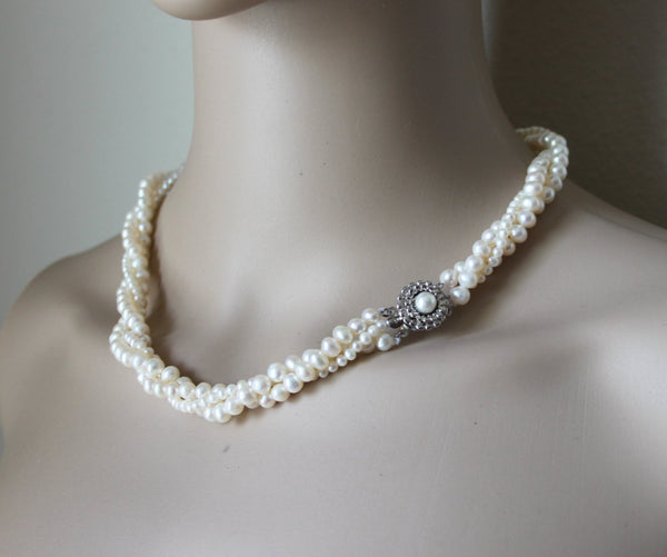 pearl necklace pearl land