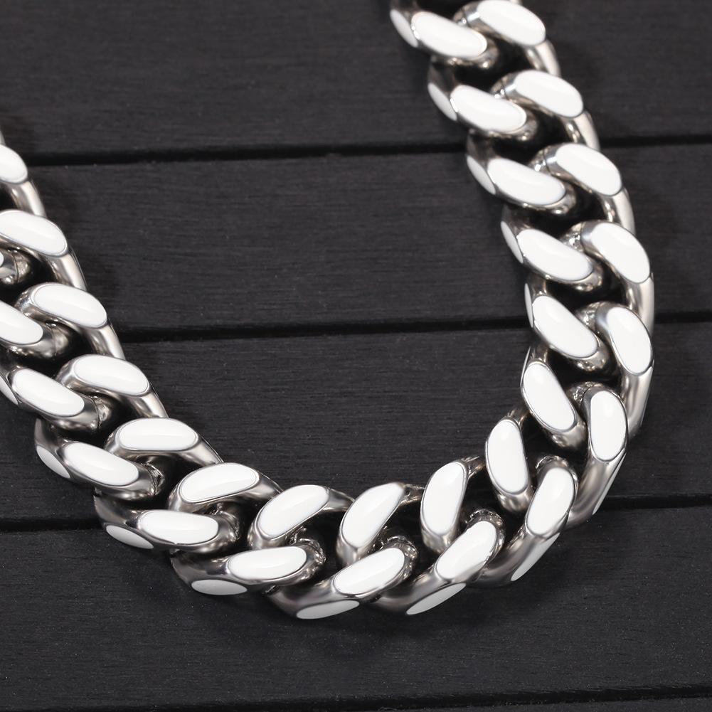 Louis Vuitton® LV Chain Links Necklace Palladium. Size