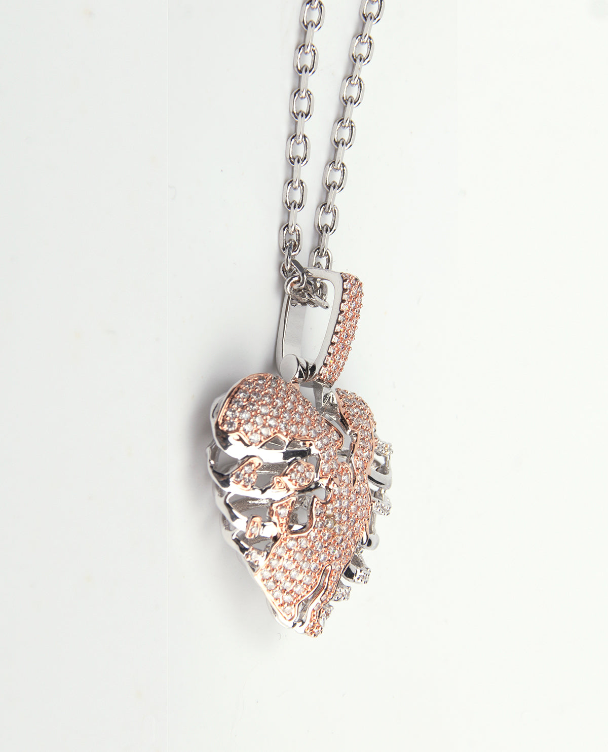 Amiri Broken heart pendant necklace chain diamond yellow gold ...
