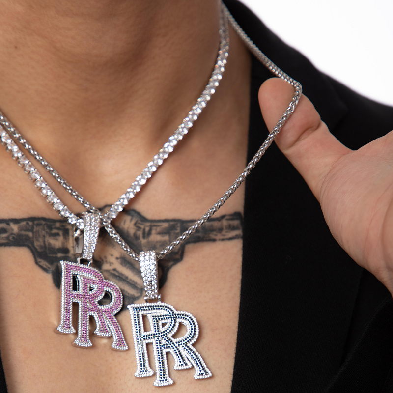 rr chain pendant