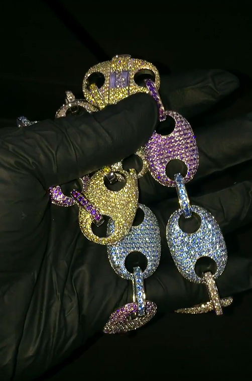 big gucci link chains