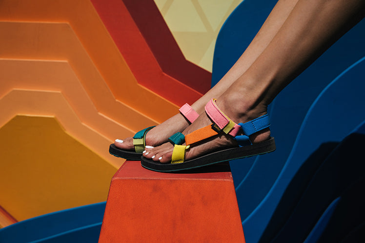 color block tevas