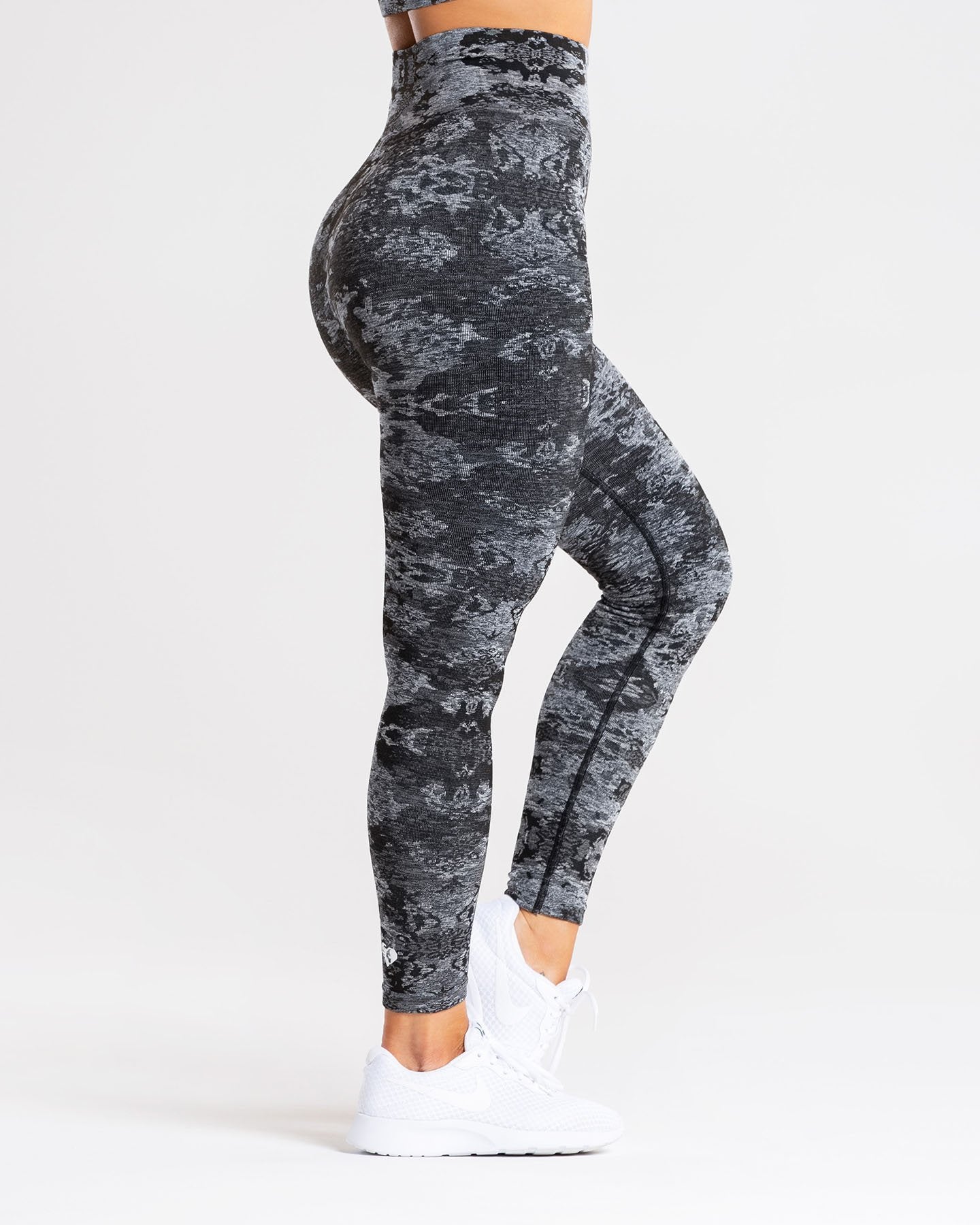 black camo leggings