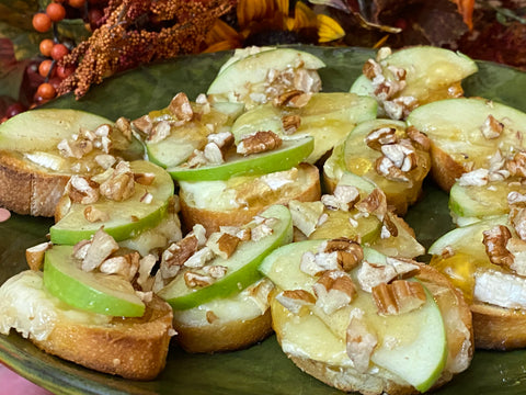 Cappadona Ranch Mesquite Bean Apple Brie Crostinis