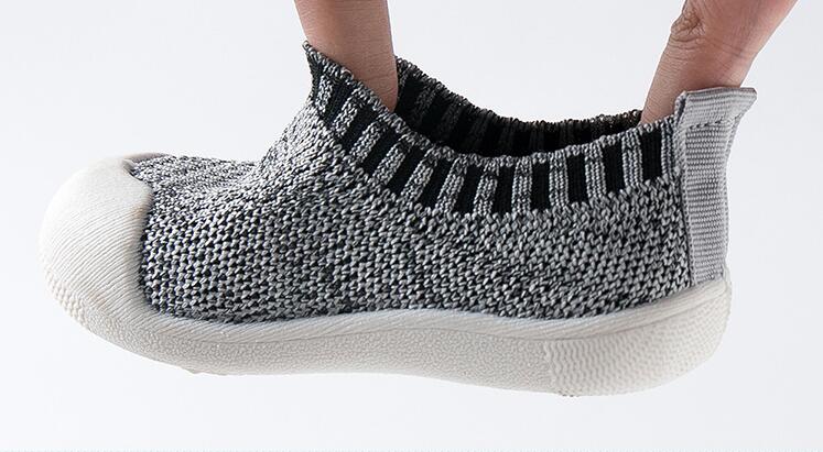 mighty mesh soft sneaker
