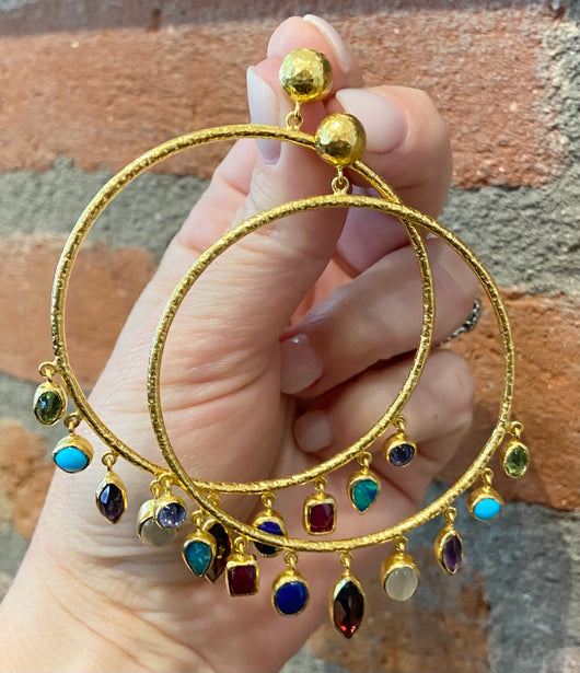 Uensartet Refinement at lege Ara Multi-Gemstone and 24kt Gold Circle Dangle Earrings – Elliott Yeary  Gallery Fine Art & Jewelry