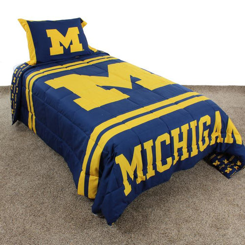 NCAA Michigan Wolverines Reversible Comforter Set