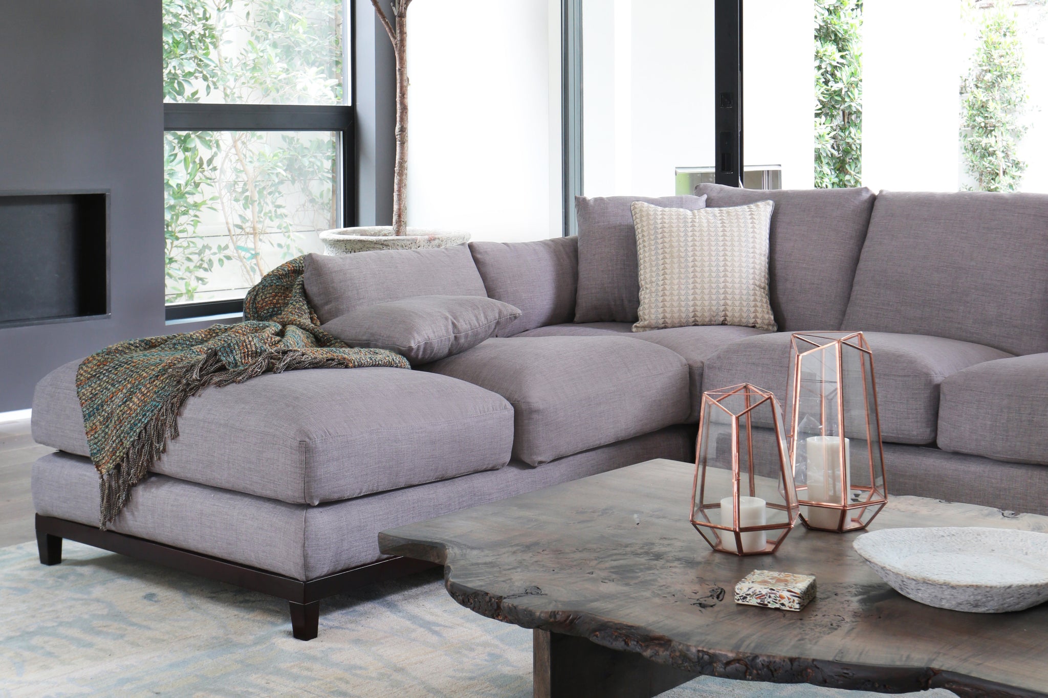 Capsule Home Kellan Sectional Sofa 