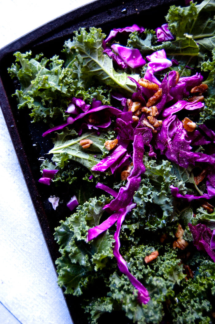 kale snack mix, kale, healthy snacks, healthy sides, cranberries, pecans, red cabbage, healthy snack mix
